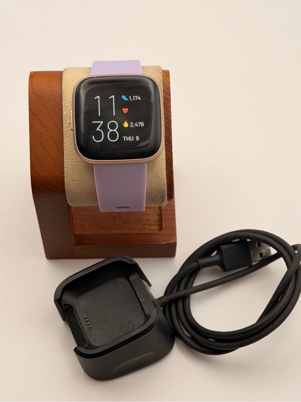 Fitbit Versa 2, Tested, Charger Included, Rose gold/ Purple, Good cond